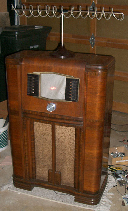 Radio Free Quasar in daylight